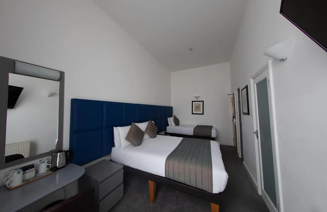 Duke Of Leinster Hotel-1